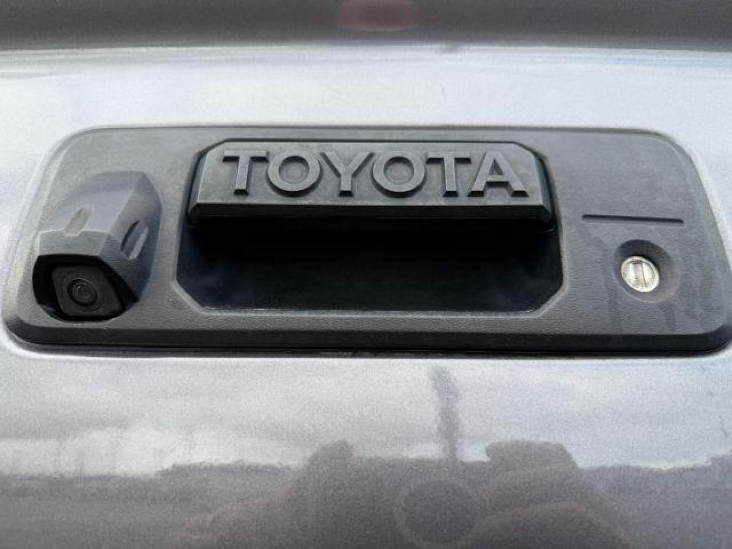 2016 Magnetic Gray Metallic /Black Toyota Tundra (5TFDY5F12GX) with an I-FORCE 57L V-8 DOHC engine, Automatic transmission, located at 1175 N Woodruff Ave, Idaho Falls, ID, 83401, 43.506901, -111.999657 - At Timberline Auto, finding a great deal on your next vehicle is always easy! Our experienced sales staff's goal is to help find you the right vehicle at the right price! Our knowledgeable finance department has options for almost any credit score. We offer extended service contract options to prote - Photo#30