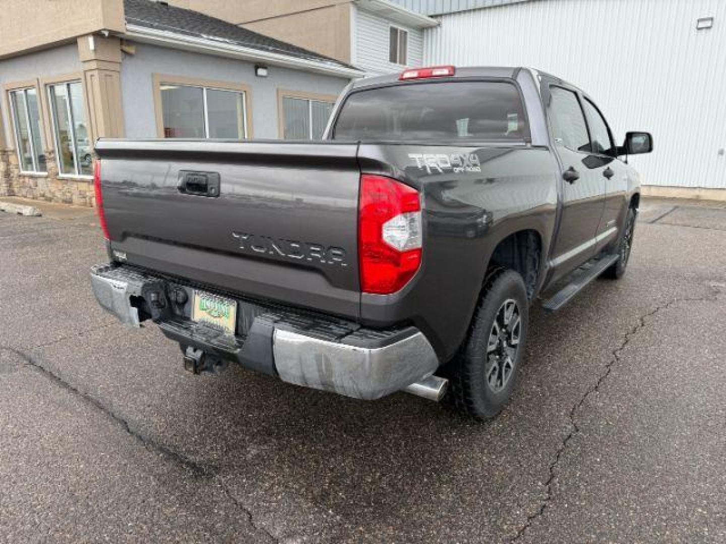 2016 Magnetic Gray Metallic /Black Toyota Tundra (5TFDY5F12GX) with an I-FORCE 57L V-8 DOHC engine, Automatic transmission, located at 1175 N Woodruff Ave, Idaho Falls, ID, 83401, 43.506901, -111.999657 - At Timberline Auto, finding a great deal on your next vehicle is always easy! Our experienced sales staff's goal is to help find you the right vehicle at the right price! Our knowledgeable finance department has options for almost any credit score. We offer extended service contract options to prote - Photo#32