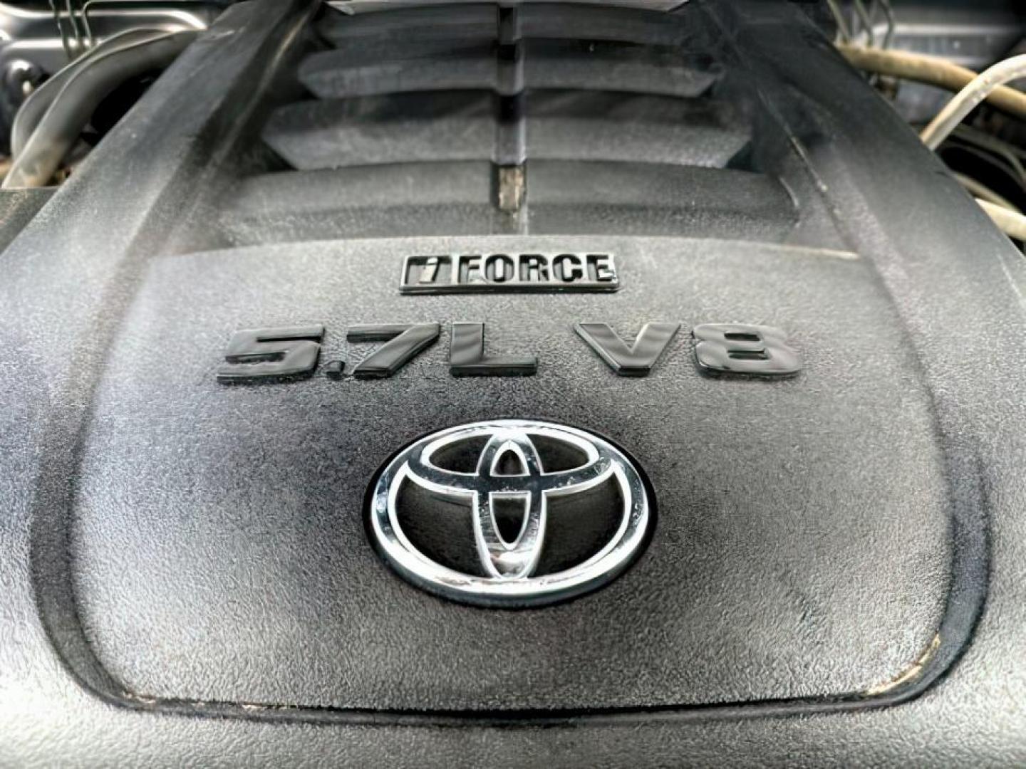 2016 Magnetic Gray Metallic /Black Toyota Tundra (5TFDY5F12GX) with an I-FORCE 57L V-8 DOHC engine, Automatic transmission, located at 1175 N Woodruff Ave, Idaho Falls, ID, 83401, 43.506901, -111.999657 - At Timberline Auto, finding a great deal on your next vehicle is always easy! Our experienced sales staff's goal is to help find you the right vehicle at the right price! Our knowledgeable finance department has options for almost any credit score. We offer extended service contract options to prote - Photo#26