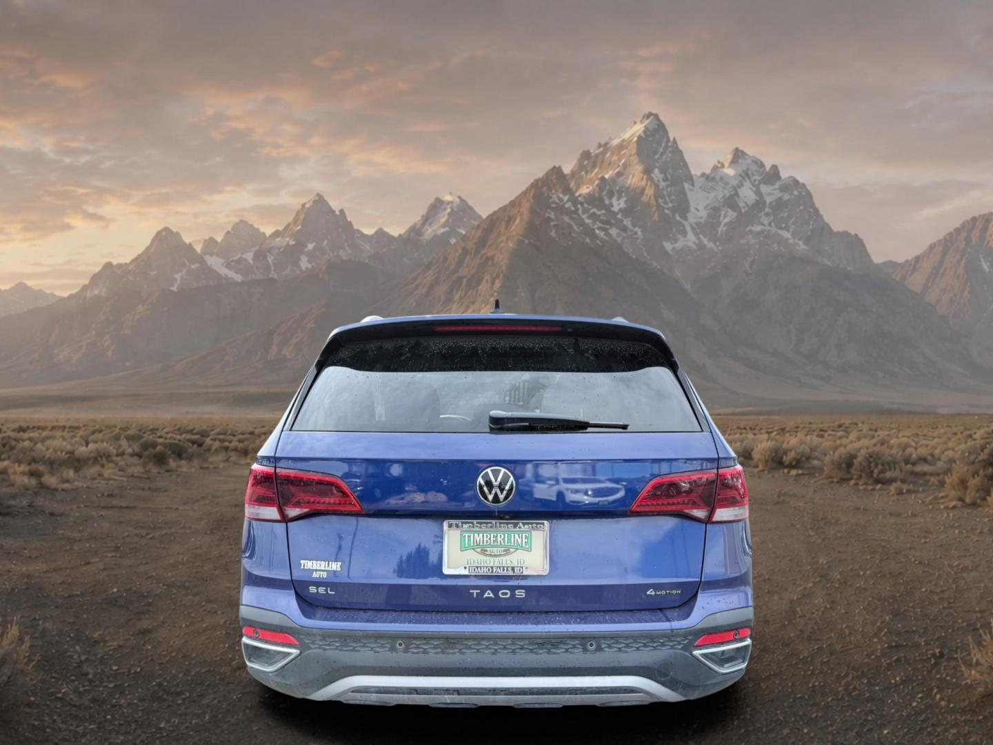 2022 Cornflower Blue /Gray/Black Volkswagen Taos SEL (3VV2X7B2XNM) with an 4 Cyl, 1.5L engine, 7-speed auto-shift manual transmission, located at 1175 N Woodruff Ave, Idaho Falls, ID, 83401, 43.506901, -111.999657 - <b>Vehicle Details</b><br>Looking for a stylish, capable SUV in Idaho Falls, ID? This pre-owned 2022 Volkswagen Taos SEL 4Motion delivers the comfort, technology, and confidence you want in a premium compact crossover. Equipped with AWD and a 4-cylinder, 1.5L gasoline engine, the Volkswagen Taos is- Photo#3