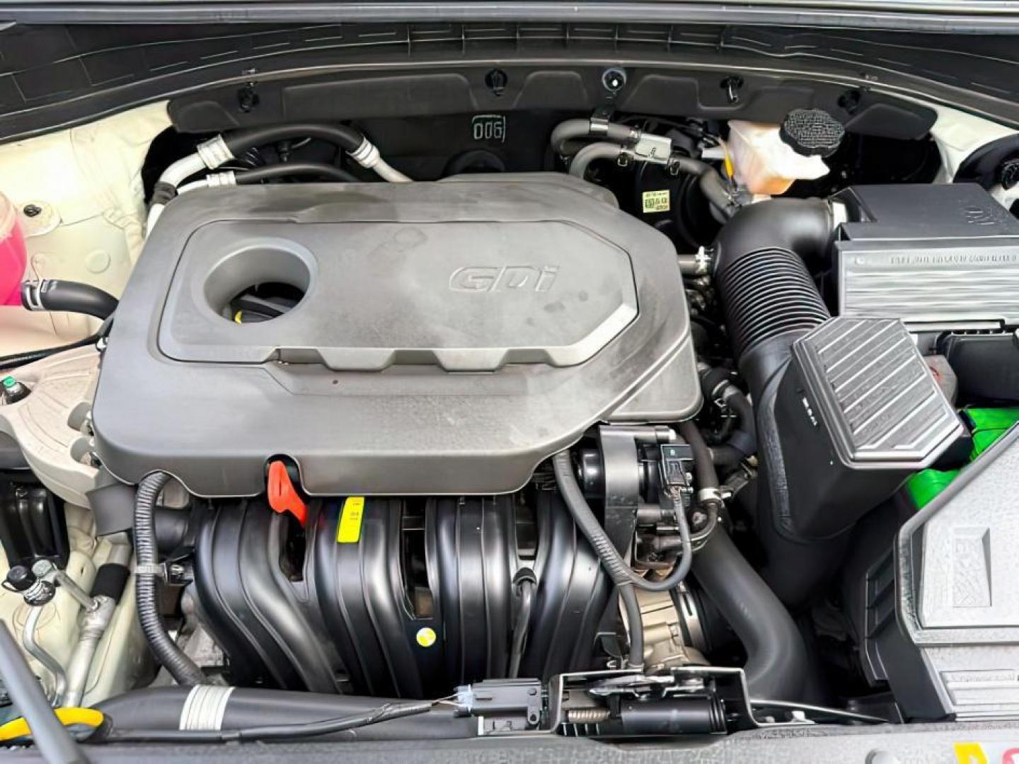 2021 Clear White /Black KIA Sportage (KNDPMCAC4M7) with an Theta II 24L I-4 gasoline direct injection engine, Automatic transmission, located at 1175 N Woodruff Ave, Idaho Falls, ID, 83401, 43.506901, -111.999657 - At Timberline Auto, finding a great deal on your next vehicle is always easy! Our experienced sales staff's goal is to help find you the right vehicle at the right price! Our knowledgeable finance department has options for almost any credit score. We offer extended service contract options to prote - Photo#25