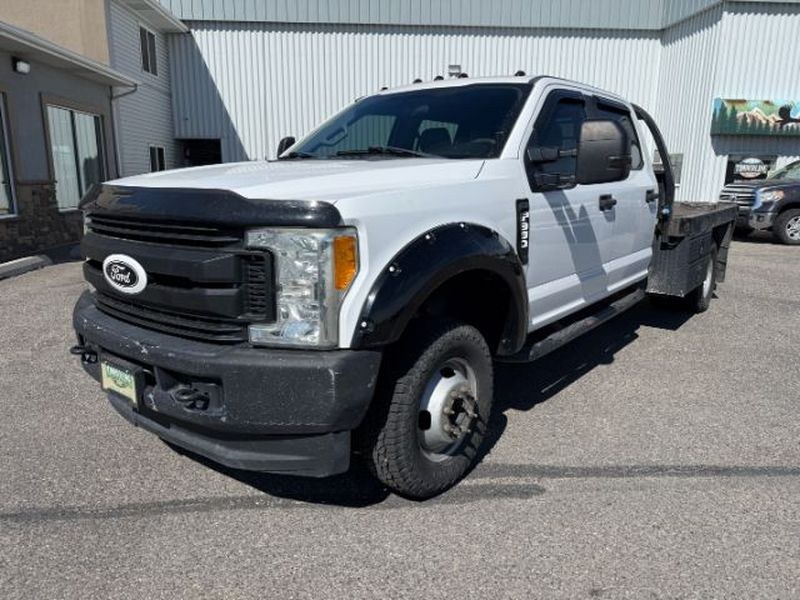 photo of 2017 Ford F-350 SD XL Crew Cab Long Bed DRW 4WD