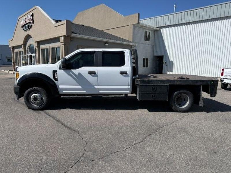 2017 Oxford White /Medium Earth Gray Ford F-350 XL (1FD8W3HT3HE) with an V8, 6.7L engine, 6-speed automatic transmission, located at 1175 N Woodruff Ave, Idaho Falls, ID, 83401, 43.506901, -111.999657 - <b>Vehicle Details</b><br>Looking for a powerful heavy-duty truck in Idaho Falls, ID? This 2017 Ford F-350 Super Duty XL Crew Cab Long Bed DRW 4WD is built to handle demanding jobs, weekend towing, and everyday driving with confidence. Equipped with a robust 6.7L V8 Power Stroke Diesel engine, 4WD,- Photo#1