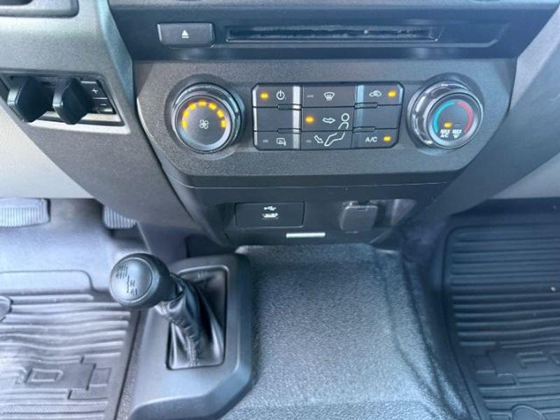 2017 Oxford White /Medium Earth Gray Ford F-350 XL (1FD8W3HT3HE) with an V8, 6.7L engine, 6-speed automatic transmission, located at 1175 N Woodruff Ave, Idaho Falls, ID, 83401, 43.506901, -111.999657 - <b>Vehicle Details</b><br>Looking for a powerful heavy-duty truck in Idaho Falls, ID? This 2017 Ford F-350 Super Duty XL Crew Cab Long Bed DRW 4WD is built to handle demanding jobs, weekend towing, and everyday driving with confidence. Equipped with a robust 6.7L V8 Power Stroke Diesel engine, 4WD,- Photo#15