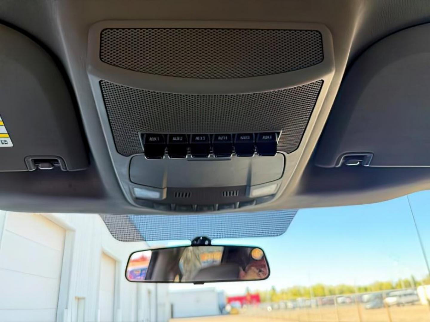 2017 WHITE /VINYL Ford F-350 SD (1FD8W3HT3HE) with an 67L engine, Automatic transmission, located at 1175 N Woodruff Ave, Idaho Falls, ID, 83401, 43.506901, -111.999657 - At Timberline Auto, finding a great deal on your next vehicle is always easy! Our experienced sales staff's goal is to help find you the right vehicle at the right price! Our knowledgeable finance department has options for almost any credit score. We offer extended service contract options to prote - Photo#14