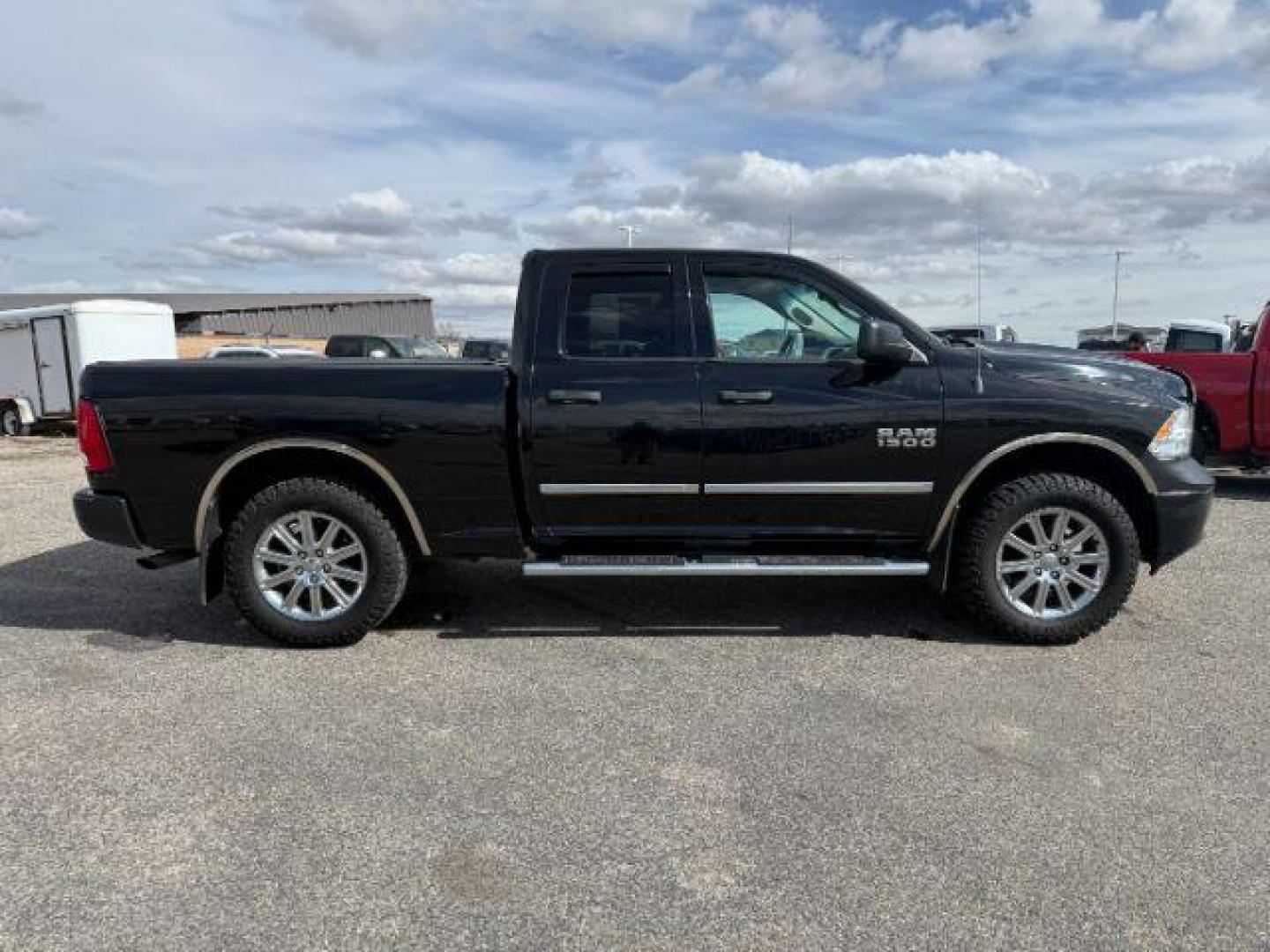 2013 BLACK /CLOTH Ram 1500 (1C6RR7FG7DS) with an 36 V6 engine, Automatic transmission, located at 1175 N Woodruff Ave, Idaho Falls, ID, 83401, 43.506901, -111.999657 - At Timberline Auto, finding a great deal on your next vehicle is always easy! Our experienced sales staff's goal is to help find you the right vehicle at the right price! Our knowledgeable finance department has options for almost any credit score. We offer extended service contract options to prote - Photo#5