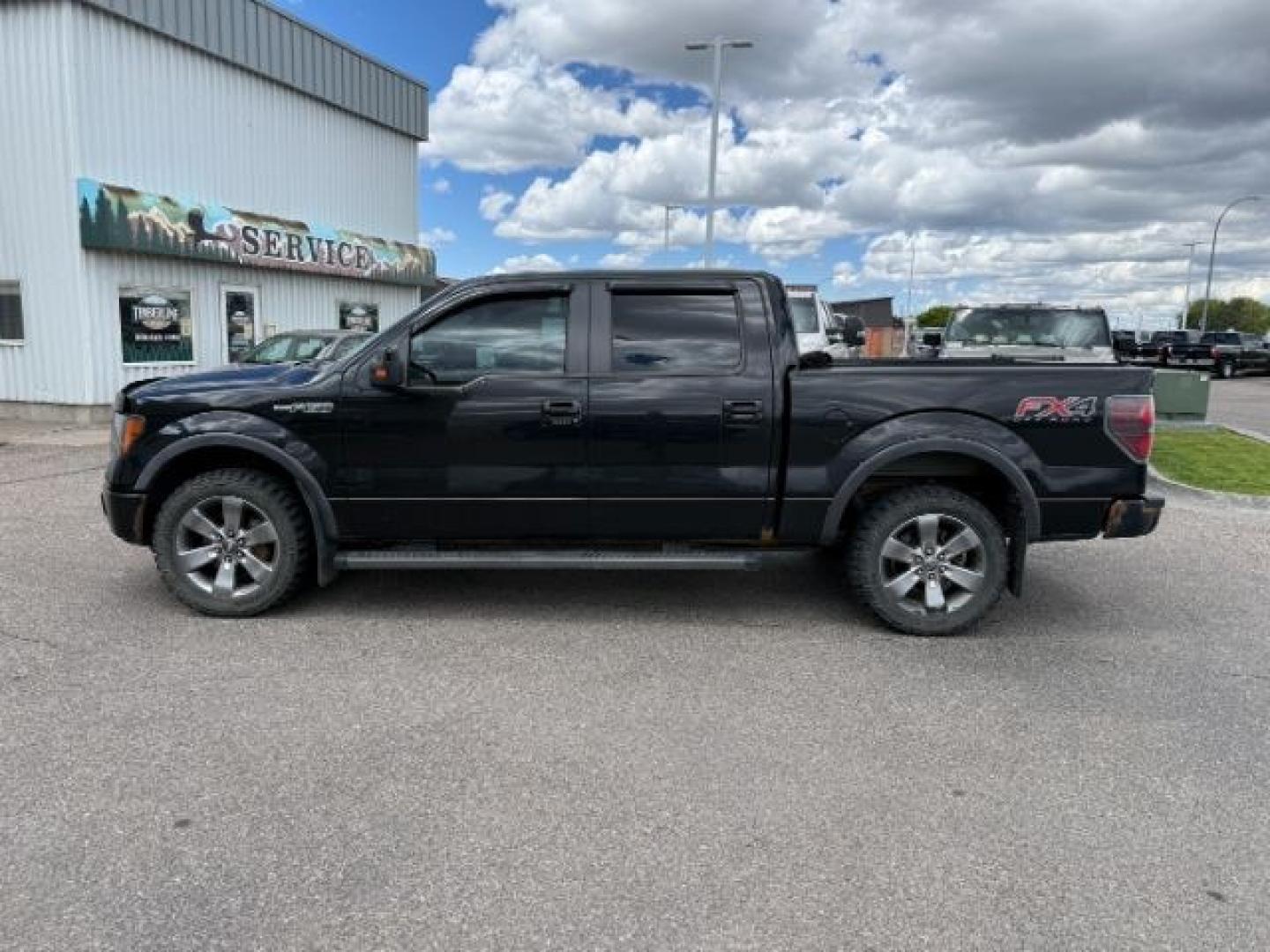 2012 BLACK /Steel Grey Ford F-150 XLT (1FTFW1EF5CK) with an 5L V-8 DOHC engine, AUTOMATIC transmission, located at 1235 N Woodruff Ave., Idaho Falls, 83401, (208) 523-1053, 43.507172, -112.000488 - At Timberline Auto, finding a great deal on your next vehicle is always easy! Our experienced sales staff's goal is to help find you the right vehicle at the right price! Our knowledgeable finance department has options for almost any credit score. We offer extended service contract options to prote - Photo#27