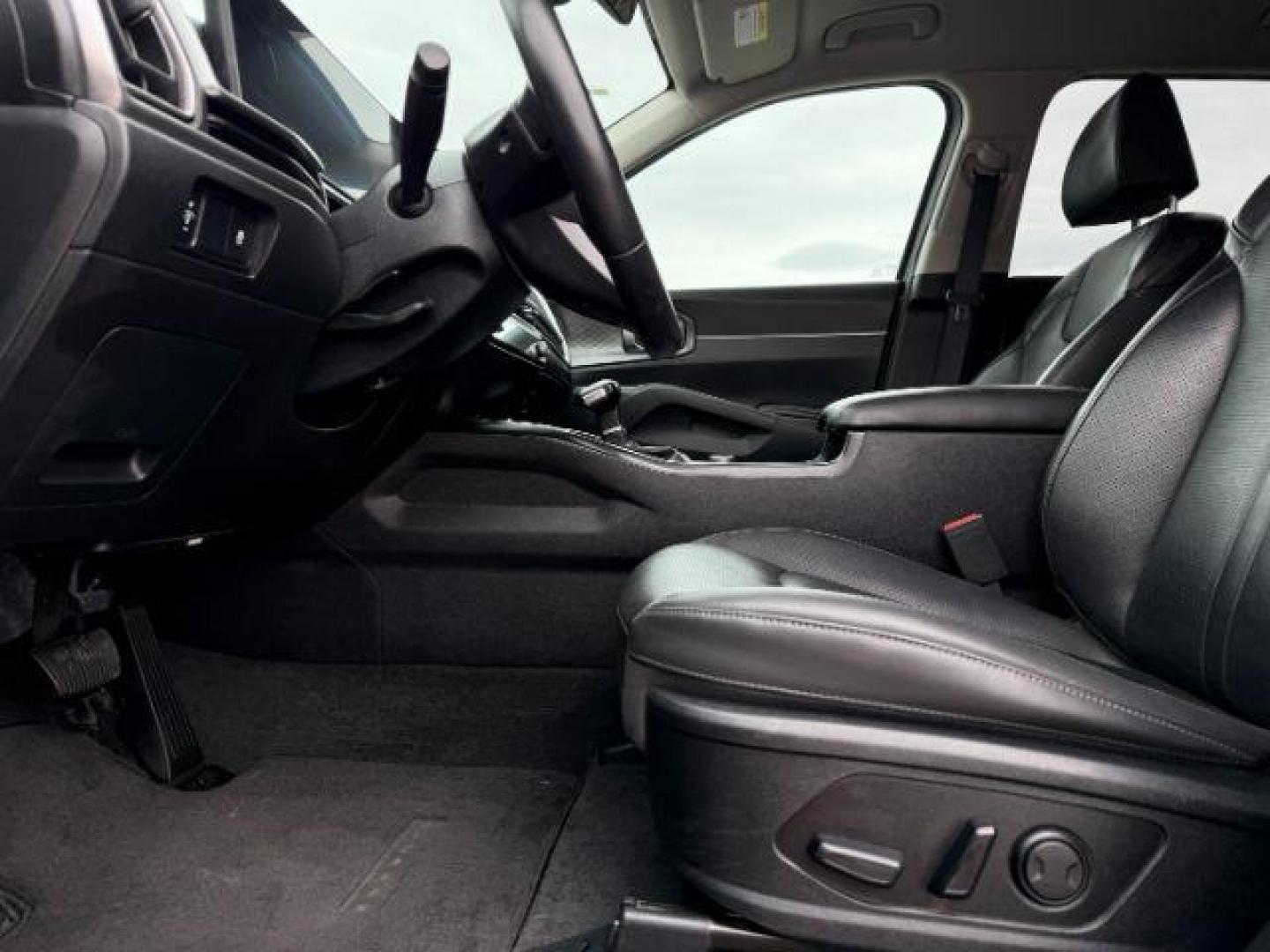 2024 GREY /Black Kia Sorento S (5XYRLDJC9RG) with an 2.5L I-4 port/direct injection engine, AUTOMATIC transmission, located at 1235 N Woodruff Ave., Idaho Falls, 83401, (208) 523-1053, 43.507172, -112.000488 - Photo#41