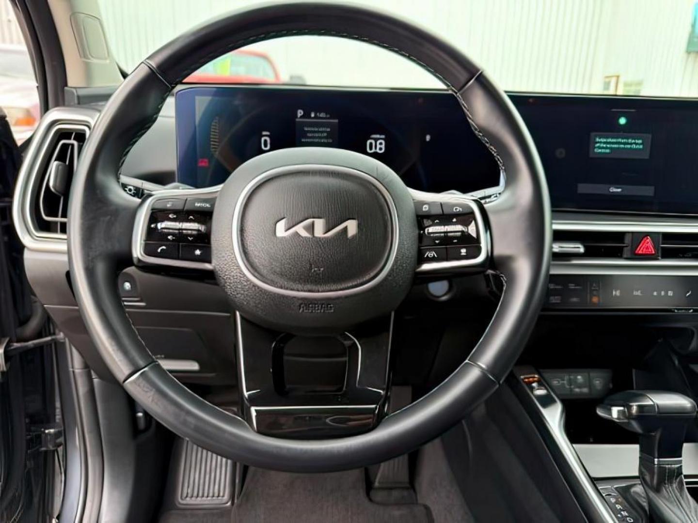 2024 GREY /Black Kia Sorento S (5XYRLDJC9RG) with an 2.5L I-4 port/direct injection engine, AUTOMATIC transmission, located at 1235 N Woodruff Ave., Idaho Falls, 83401, (208) 523-1053, 43.507172, -112.000488 - Photo#15