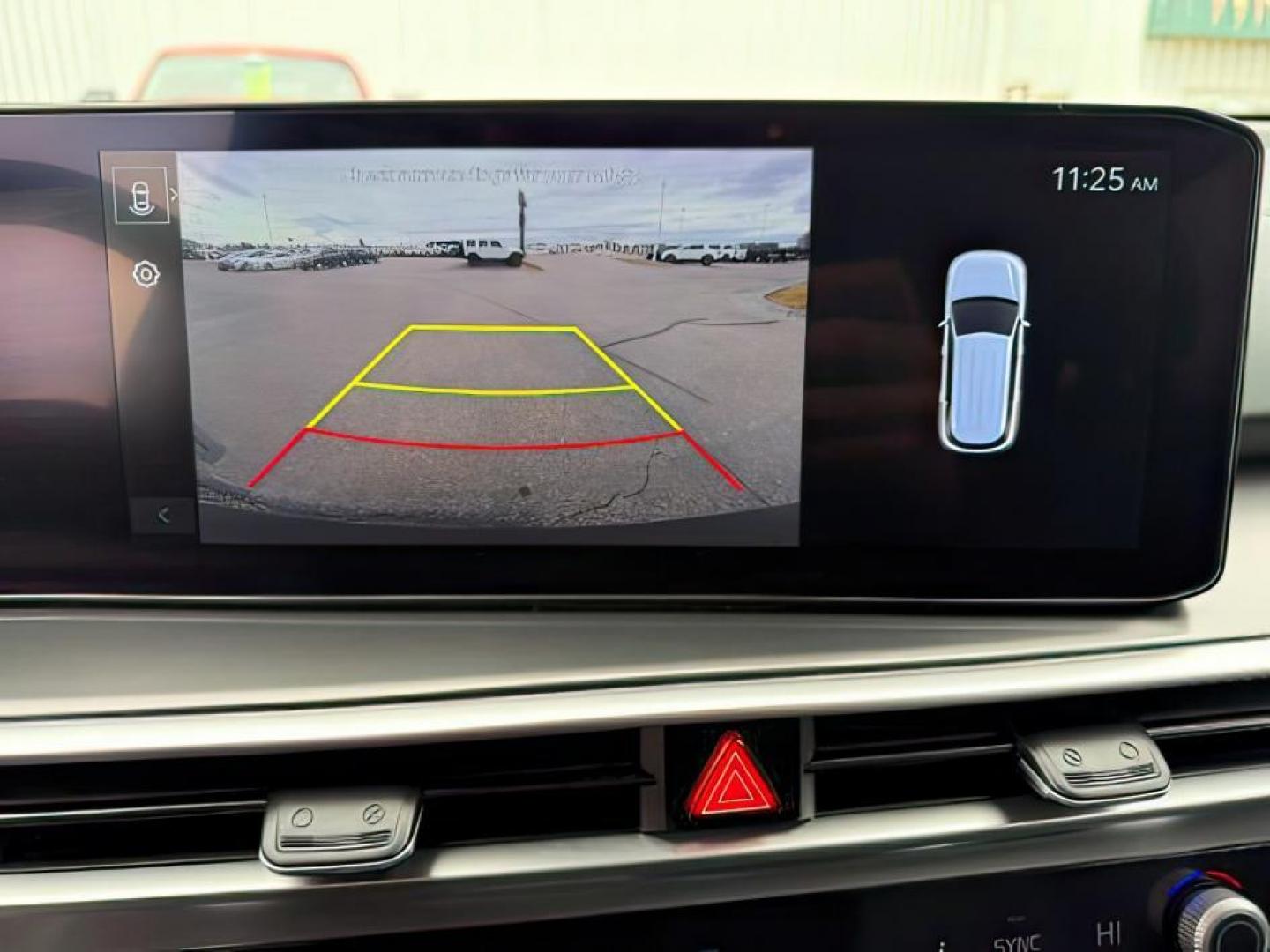 2024 GREY /Black KIA Sorento (5XYRLDJC9RG) with an 25L I-4 portdirect injection engine, Automatic transmission, located at 1175 N Woodruff Ave, Idaho Falls, ID, 83401, 43.506901, -111.999657 - At Timberline Auto, finding a great deal on your next vehicle is always easy! Our experienced sales staff's goal is to help find you the right vehicle at the right price! Our knowledgeable finance department has options for almost any credit score. We offer extended service contract options to prote - Photo#17