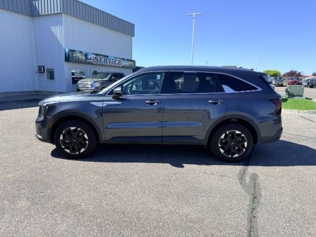 2024 GRAY /Black Kia Sorento S (5XYRLDJC9RG) with an 2.5L I-4 port/direct injection engine, AUTOMATIC transmission, located at 1235 N Woodruff Ave., Idaho Falls, 83401, (208) 523-1053, 43.507172, -112.000488 - 2024 Kia Sorento AWD powered by a 2.5L 4-cylinder engine paired with an 8-speed automatic transmission. Midsize SUV offering solid everyday performance, smooth shifting, and all-weather traction for Idaho driving conditions. Features include touchscreen infotainment, Bluetooth connectivity, Apple Ca- Photo#29
