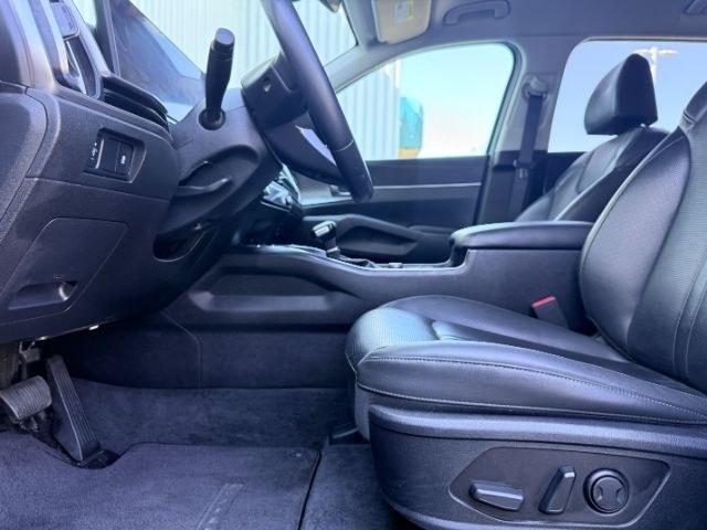 2024 GRAY /Black Kia Sorento S (5XYRLDJC9RG) with an 2.5L I-4 port/direct injection engine, AUTOMATIC transmission, located at 1235 N Woodruff Ave., Idaho Falls, 83401, (208) 523-1053, 43.507172, -112.000488 - 2024 Kia Sorento AWD powered by a 2.5L 4-cylinder engine paired with an 8-speed automatic transmission. Midsize SUV offering solid everyday performance, smooth shifting, and all-weather traction for Idaho driving conditions. Features include touchscreen infotainment, Bluetooth connectivity, Apple Ca- Photo#42