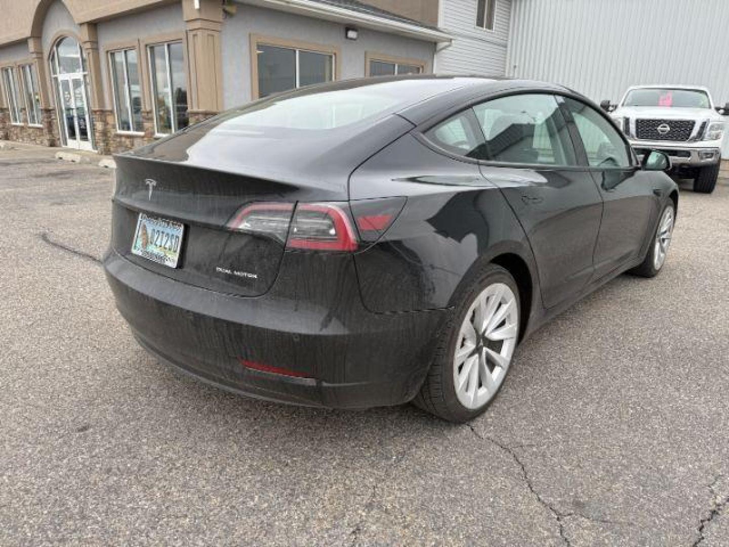 2022 BLACK /LEATHER Tesla Model 3 (5YJ3E1EBXNF) with an ELECTRIC engine, Automatic transmission, located at 1175 N Woodruff Ave, Idaho Falls, ID, 83401, 43.506901, -111.999657 - At Timberline Auto, finding a great deal on your next vehicle is always easy! Our experienced sales staff's goal is to help find you the right vehicle at the right price! Our knowledgeable finance department has options for almost any credit score. We offer extended service contract options to prote - Photo#25