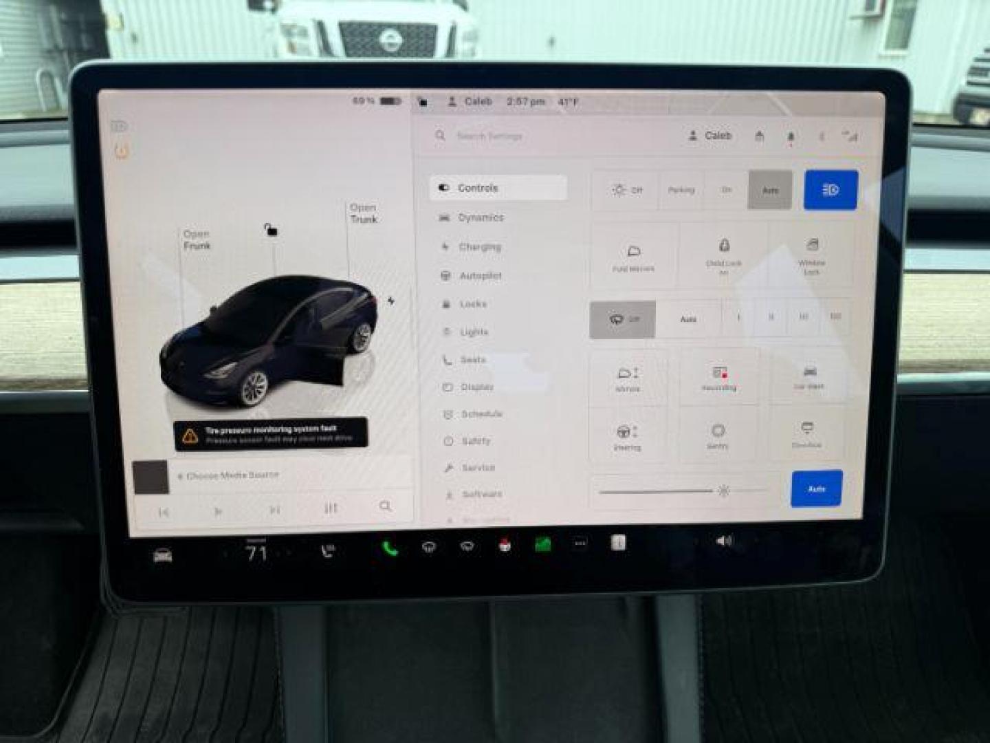 2022 BLACK /LEATHER Tesla Model 3 (5YJ3E1EBXNF) with an ELECTRIC engine, Automatic transmission, located at 1175 N Woodruff Ave, Idaho Falls, ID, 83401, 43.506901, -111.999657 - At Timberline Auto, finding a great deal on your next vehicle is always easy! Our experienced sales staff's goal is to help find you the right vehicle at the right price! Our knowledgeable finance department has options for almost any credit score. We offer extended service contract options to prote - Photo#34