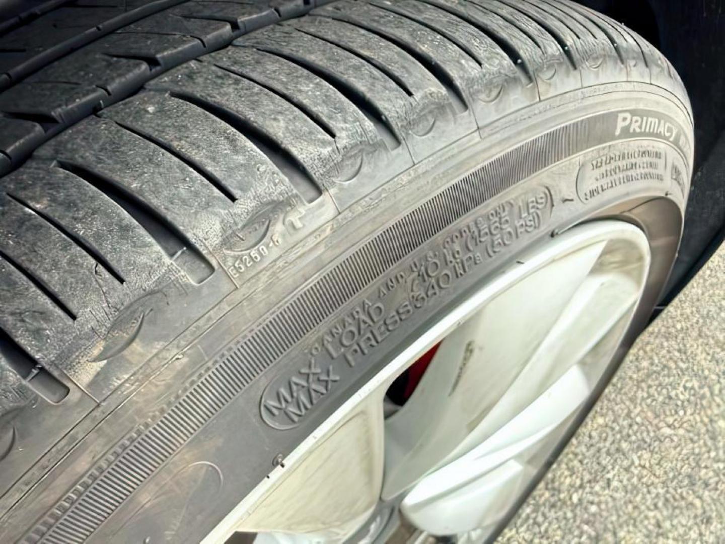 2022 BLACK /LEATHER Tesla Model 3 (5YJ3E1EBXNF) with an ELECTRIC engine, Automatic transmission, located at 1175 N Woodruff Ave, Idaho Falls, ID, 83401, 43.506901, -111.999657 - At Timberline Auto, finding a great deal on your next vehicle is always easy! Our experienced sales staff's goal is to help find you the right vehicle at the right price! Our knowledgeable finance department has options for almost any credit score. We offer extended service contract options to prote - Photo#8