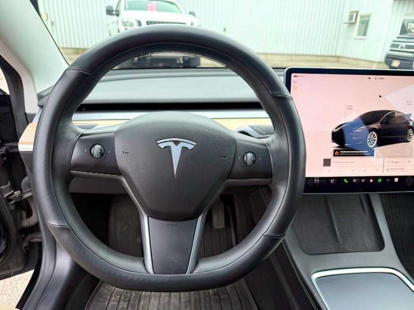 2022 BLACK /LEATHER Tesla Model 3 (5YJ3E1EBXNF) with an ELECTRIC engine, Automatic transmission, located at 1175 N Woodruff Ave, Idaho Falls, ID, 83401, 43.506901, -111.999657 - At Timberline Auto, finding a great deal on your next vehicle is always easy! Our experienced sales staff's goal is to help find you the right vehicle at the right price! Our knowledgeable finance department has options for almost any credit score. We offer extended service contract options to prote - Photo#12