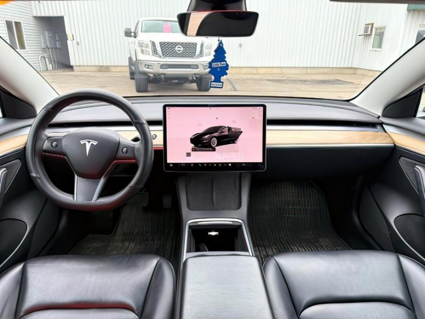 2022 BLACK /LEATHER Tesla Model 3 (5YJ3E1EBXNF) with an ELECTRIC engine, Automatic transmission, located at 1175 N Woodruff Ave, Idaho Falls, ID, 83401, 43.506901, -111.999657 - At Timberline Auto, finding a great deal on your next vehicle is always easy! Our experienced sales staff's goal is to help find you the right vehicle at the right price! Our knowledgeable finance department has options for almost any credit score. We offer extended service contract options to prote - Photo#18