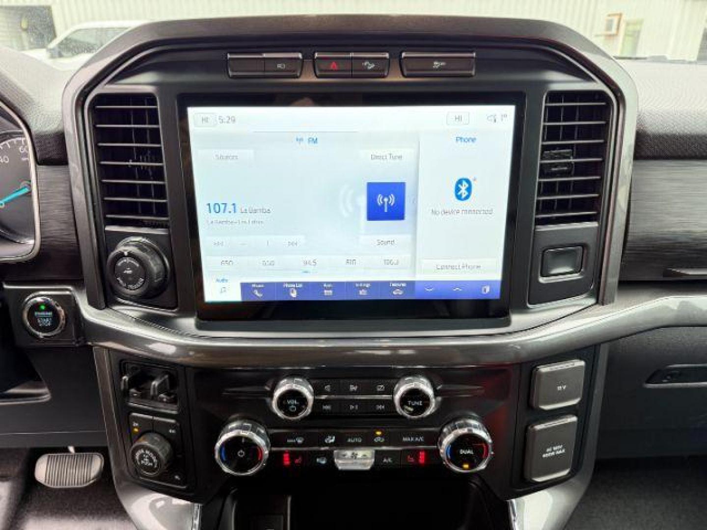 2022 Agate Black Metallic /Black w/Medium Dark Slate Ford F-150 (1FTFW1E86NK) with an EcoBoost 35L V-6 portdirect injection engine, Automatic transmission, located at 1175 N Woodruff Ave, Idaho Falls, ID, 83401, 43.506901, -111.999657 - At Timberline Auto, finding a great deal on your next vehicle is always easy! Our experienced sales staff's goal is to help find you the right vehicle at the right price! Our knowledgeable finance department has options for almost any credit score. We offer extended service contract options to prote - Photo#43