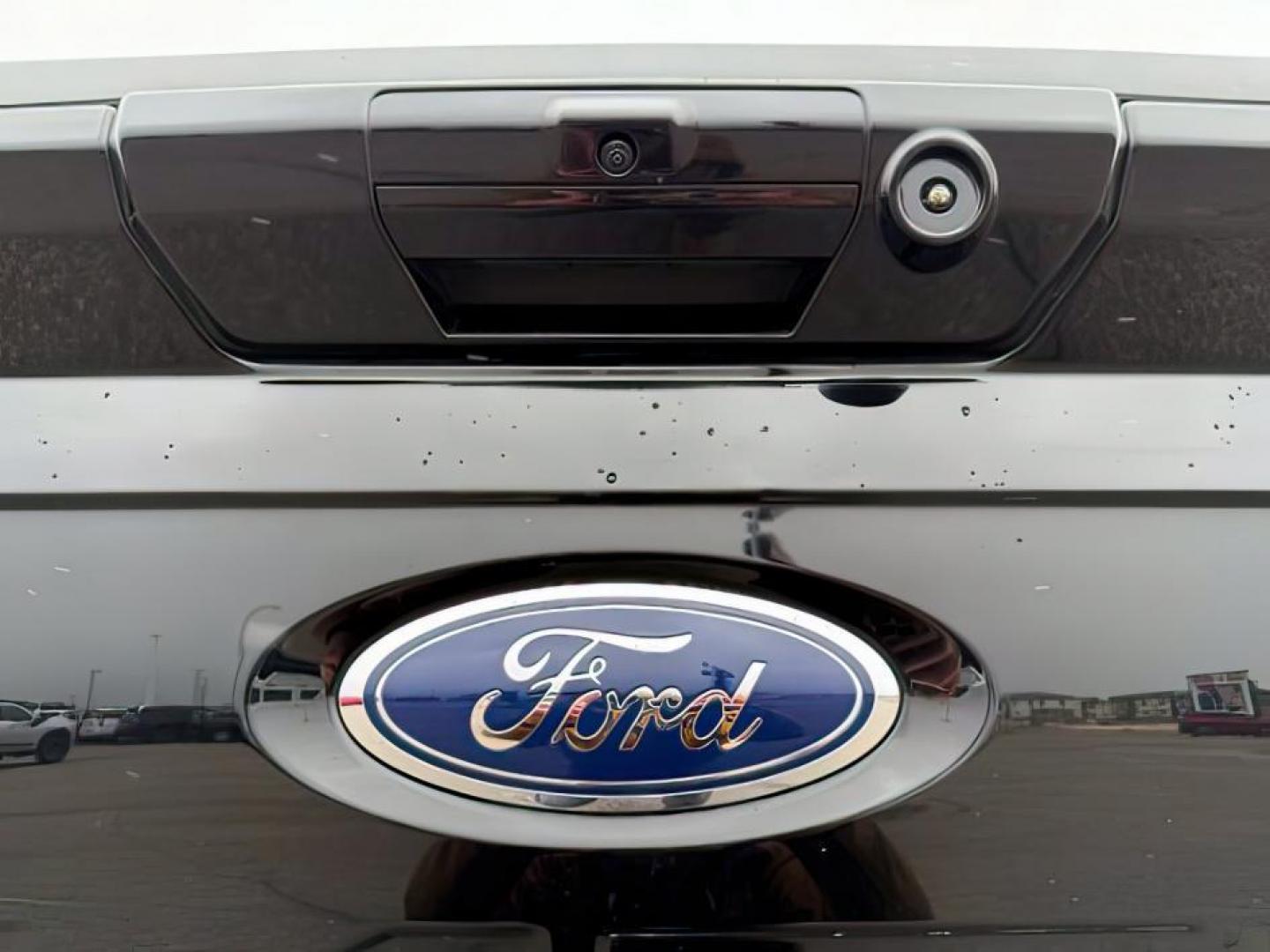 2022 Agate Black Metallic /Black w/Medium Dark Slate Ford F-150 (1FTFW1E86NK) with an EcoBoost 35L V-6 portdirect injection engine, Automatic transmission, located at 1175 N Woodruff Ave, Idaho Falls, ID, 83401, 43.506901, -111.999657 - At Timberline Auto, finding a great deal on your next vehicle is always easy! Our experienced sales staff's goal is to help find you the right vehicle at the right price! Our knowledgeable finance department has options for almost any credit score. We offer extended service contract options to prote - Photo#4