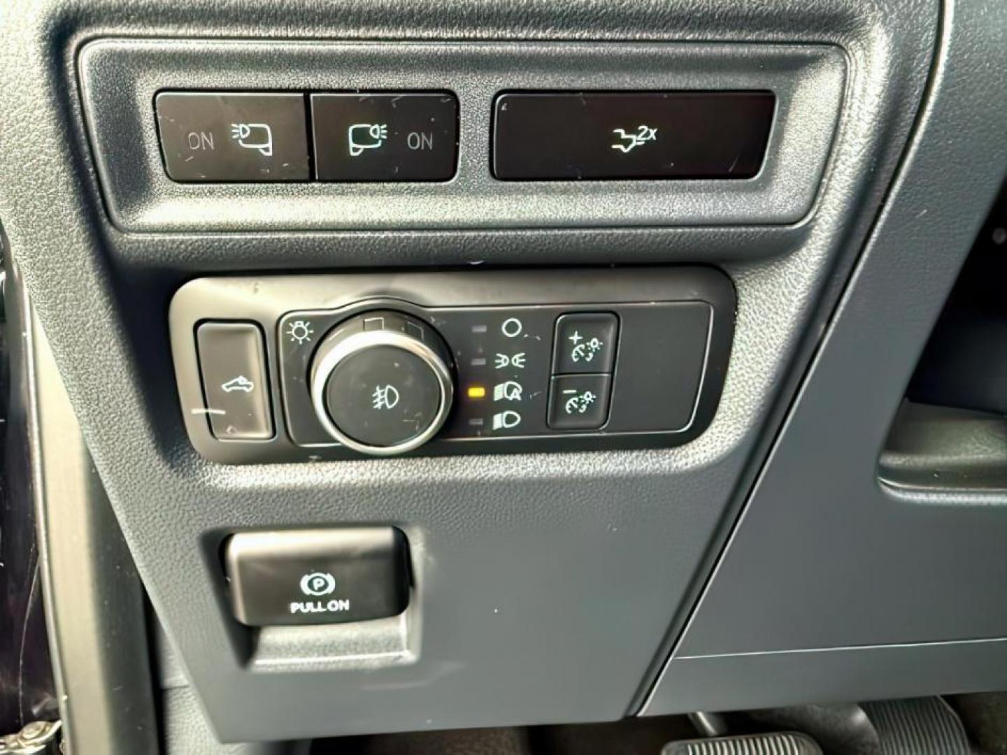 2022 Agate Black Metallic /Black w/Medium Dark Slate Ford F-150 (1FTFW1E86NK) with an EcoBoost 35L V-6 portdirect injection engine, Automatic transmission, located at 1175 N Woodruff Ave, Idaho Falls, ID, 83401, 43.506901, -111.999657 - At Timberline Auto, finding a great deal on your next vehicle is always easy! Our experienced sales staff's goal is to help find you the right vehicle at the right price! Our knowledgeable finance department has options for almost any credit score. We offer extended service contract options to prote - Photo#20