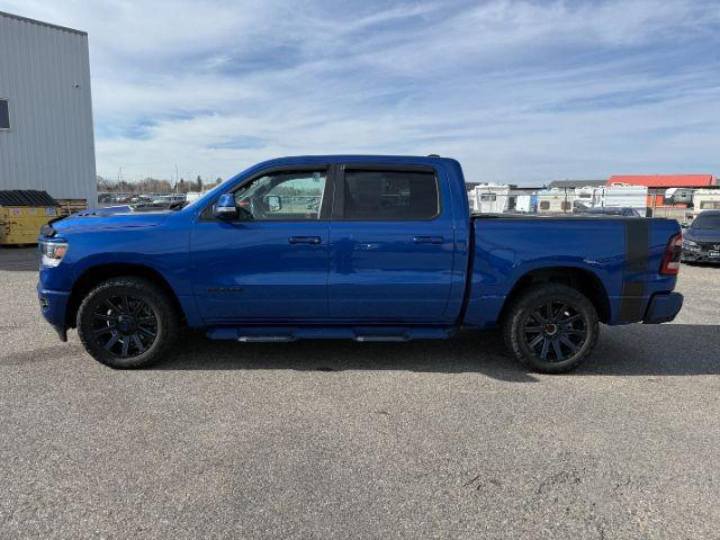 2019 BLUE /Black Ram 1500 (1C6SRFLT0KN) with an HEMI 57L V-8 variable valve control engine, Automatic transmission, located at 1175 N Woodruff Ave, Idaho Falls, ID, 83401, 43.506901, -111.999657 - At Timberline Auto, finding a great deal on your next vehicle is always easy! Our experienced sales staff's goal is to help find you the right vehicle at the right price! Our knowledgeable finance department has options for almost any credit score. We offer extended service contract options to prote - Photo#27