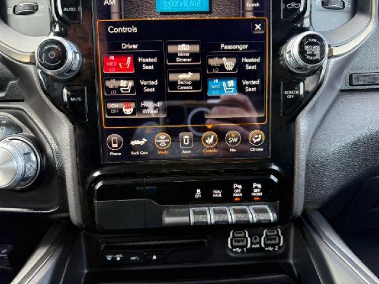 2019 BLUE /Black Ram 1500 (1C6SRFLT0KN) with an HEMI 57L V-8 variable valve control engine, Automatic transmission, located at 1175 N Woodruff Ave, Idaho Falls, ID, 83401, 43.506901, -111.999657 - At Timberline Auto, finding a great deal on your next vehicle is always easy! Our experienced sales staff's goal is to help find you the right vehicle at the right price! Our knowledgeable finance department has options for almost any credit score. We offer extended service contract options to prote - Photo#43