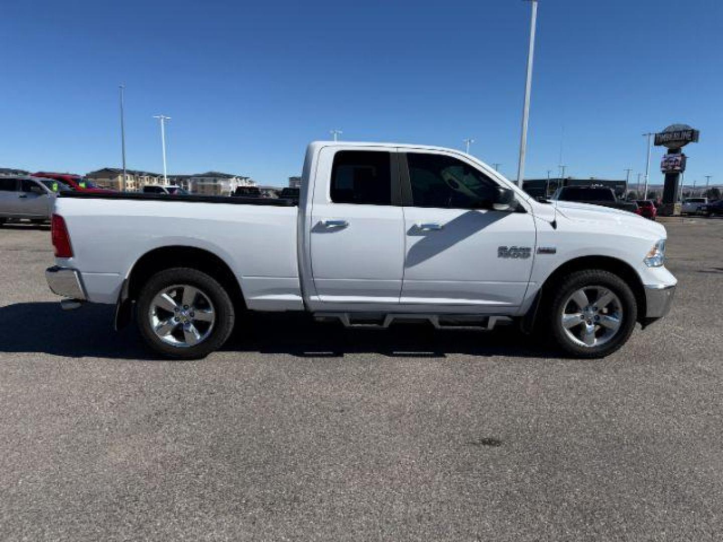 2017 WHITE /CLOTH Ram 1500 (1C6RR7GT9HS) with an 57L V8 engine, Automatic transmission, located at 1175 N Woodruff Ave, Idaho Falls, ID, 83401, 43.506901, -111.999657 - At Timberline Auto, finding a great deal on your next vehicle is always easy! Our experienced sales staff's goal is to help find you the right vehicle at the right price! Our knowledgeable finance department has options for almost any credit score. We offer extended service contract options to prote - Photo#32