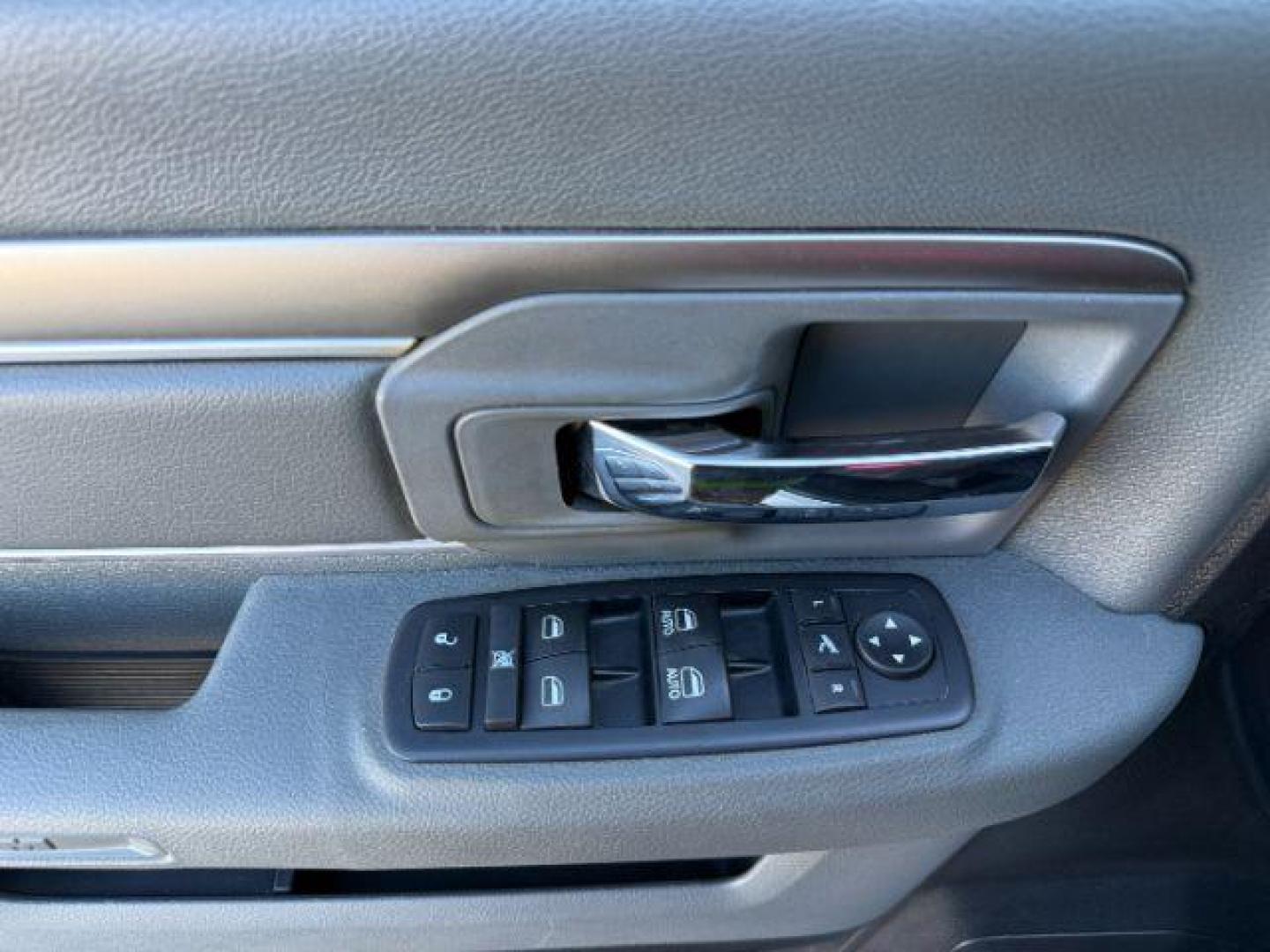 2017 WHITE /CLOTH Ram 1500 (1C6RR7GT9HS) with an 57L V8 engine, Automatic transmission, located at 1175 N Woodruff Ave, Idaho Falls, ID, 83401, 43.506901, -111.999657 - At Timberline Auto, finding a great deal on your next vehicle is always easy! Our experienced sales staff's goal is to help find you the right vehicle at the right price! Our knowledgeable finance department has options for almost any credit score. We offer extended service contract options to prote - Photo#46