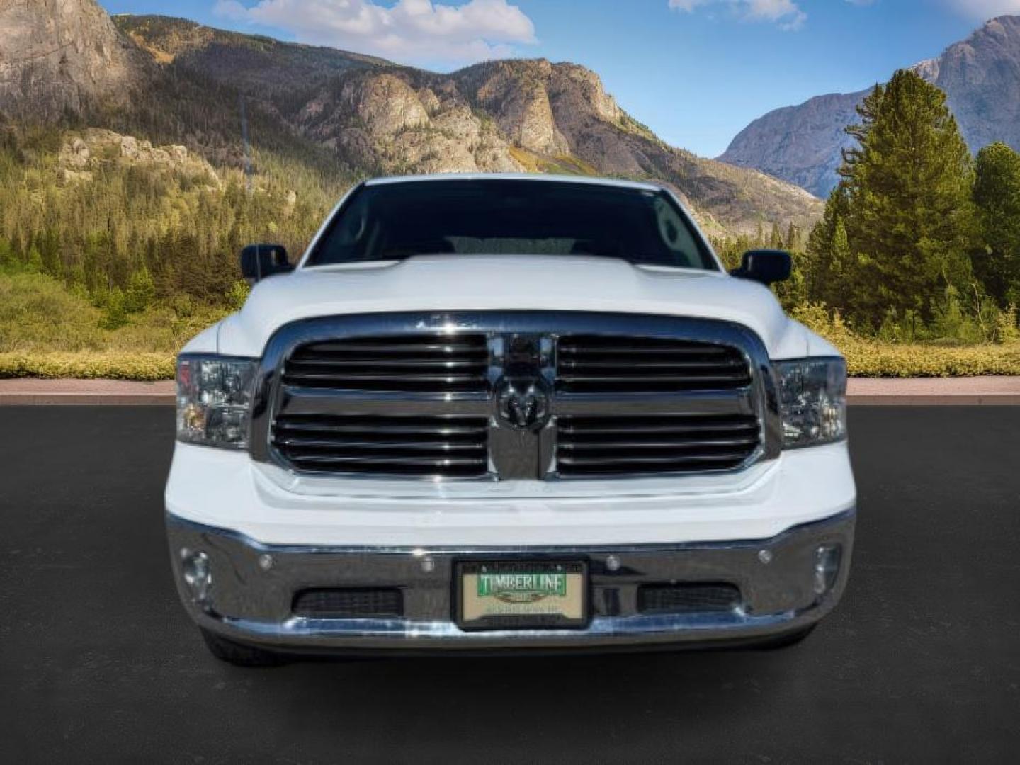 2017 WHITE /CLOTH Ram 1500 (1C6RR7GT9HS) with an 57L V8 engine, Automatic transmission, located at 1175 N Woodruff Ave, Idaho Falls, ID, 83401, 43.506901, -111.999657 - At Timberline Auto, finding a great deal on your next vehicle is always easy! Our experienced sales staff's goal is to help find you the right vehicle at the right price! Our knowledgeable finance department has options for almost any credit score. We offer extended service contract options to prote - Photo#9