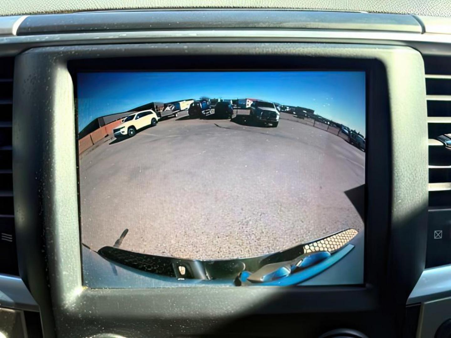 2017 WHITE /CLOTH Ram 1500 (1C6RR7GT9HS) with an 57L V8 engine, Automatic transmission, located at 1175 N Woodruff Ave, Idaho Falls, ID, 83401, 43.506901, -111.999657 - At Timberline Auto, finding a great deal on your next vehicle is always easy! Our experienced sales staff's goal is to help find you the right vehicle at the right price! Our knowledgeable finance department has options for almost any credit score. We offer extended service contract options to prote - Photo#17