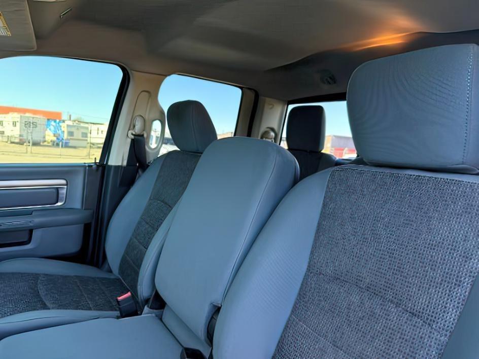 2017 WHITE /CLOTH Ram 1500 BIG HORN (1C6RR7GT9HS) with an 5.7L V8 engine, AUTOMATIC transmission, located at 1235 N Woodruff Ave., Idaho Falls, 83401, (208) 523-1053, 43.507172, -112.000488 - Full size truck space and everyday practicality come together in this 2017 Ram 1500 Crew Cab 4x4 equipped with a 5.7L HEMI V8 engine. The crew cab layout adds generous passenger room, making it a strong fit for family travel, commuting, and day to day driving while still maintaining the cargo flexib- Photo#20