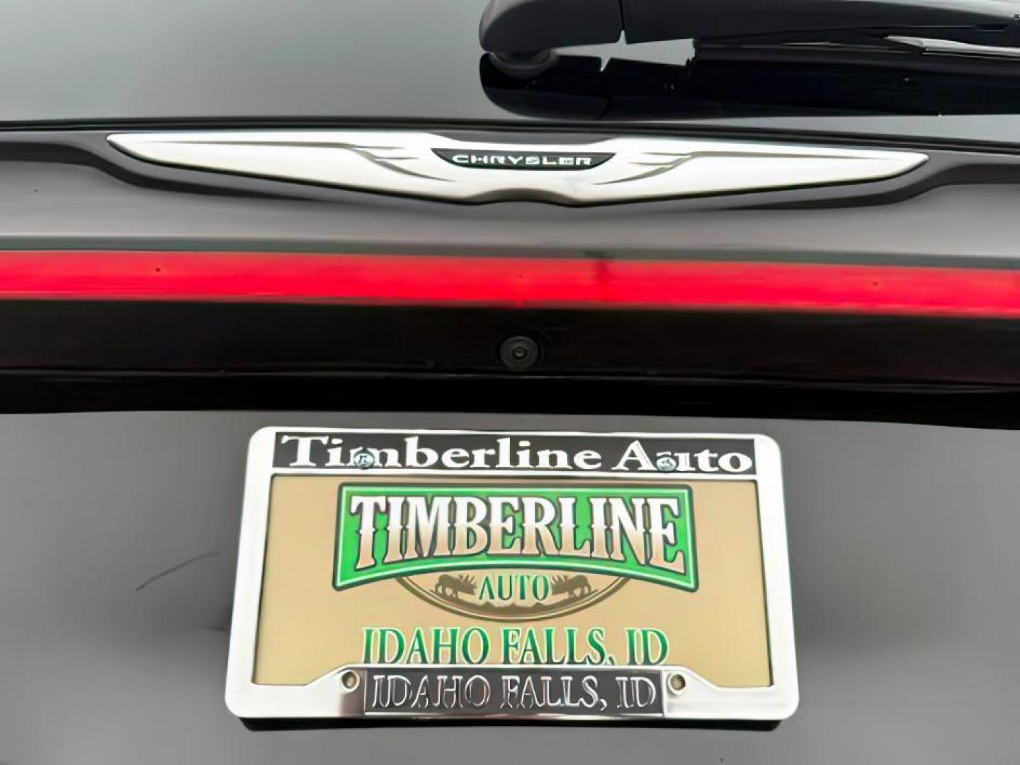 2024 BLACK /Black/Alloy/Black Chrysler Pacifica (2C4RC1BG9RR) with an Pentastar 36L V-6 DOHC engine, Automatic transmission, located at 1175 N Woodruff Ave, Idaho Falls, ID, 83401, 43.506901, -111.999657 - At Timberline Auto, finding a great deal on your next vehicle is always easy! Our experienced sales staff's goal is to help find you the right vehicle at the right price! Our knowledgeable finance department has options for almost any credit score. We offer extended service contract options to prote - Photo#4