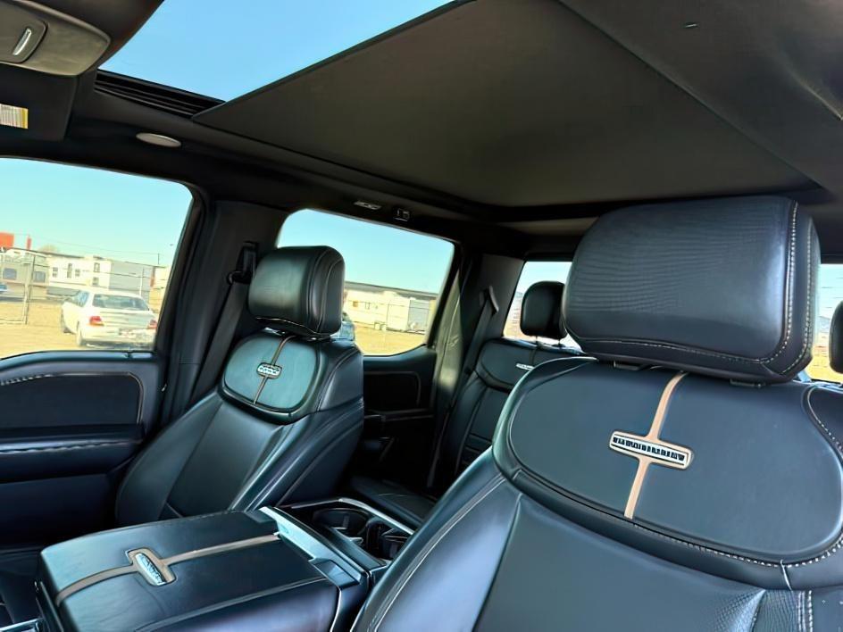 2021 BLUE /Black Ford F-150 Platinum (1FTFW1ED2MF) with an 3.5L V6 POWER BOOST HYBRID engine, AUTOMATIC transmission, located at 1235 N Woodruff Ave., Idaho Falls, 83401, (208) 523-1053, 43.507172, -112.000488 - At Timberline Auto, finding a great deal on your next vehicle is always easy! Our experienced sales staff's goal is to help find you the right vehicle at the right price! Our knowledgeable finance department has options for almost any credit score. We offer extended service contract options to prote- Photo#20