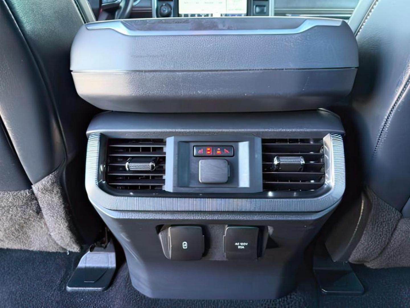 2021 BLUE /Black Ford F-150 (1FTFW1ED2MF) with an 35L V6 POWER BOOST HYBRID engine, Automatic transmission, located at 1175 N Woodruff Ave, Idaho Falls, ID, 83401, 43.506901, -111.999657 - At Timberline Auto, finding a great deal on your next vehicle is always easy! Our experienced sales staff's goal is to help find you the right vehicle at the right price! Our knowledgeable finance department has options for almost any credit score. We offer extended service contract options to prote - Photo#23