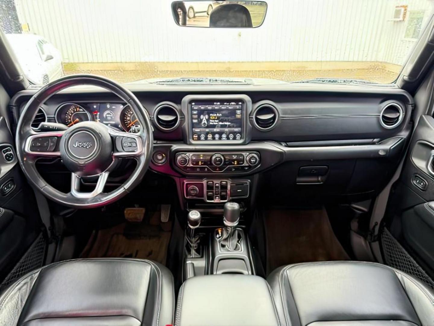 2019 GRAY /Black Jeep Wrangler Unlimited (1C4HJXEG4KW) with an Pentastar 36L V-6 DOHC engine, Automatic transmission, located at 1175 N Woodruff Ave, Idaho Falls, ID, 83401, 43.506901, -111.999657 - At Timberline Auto, finding a great deal on your next vehicle is always easy! Our experienced sales staff's goal is to help find you the right vehicle at the right price! Our knowledgeable finance department has options for almost any credit score. We offer extended service contract options to prote - Photo#22