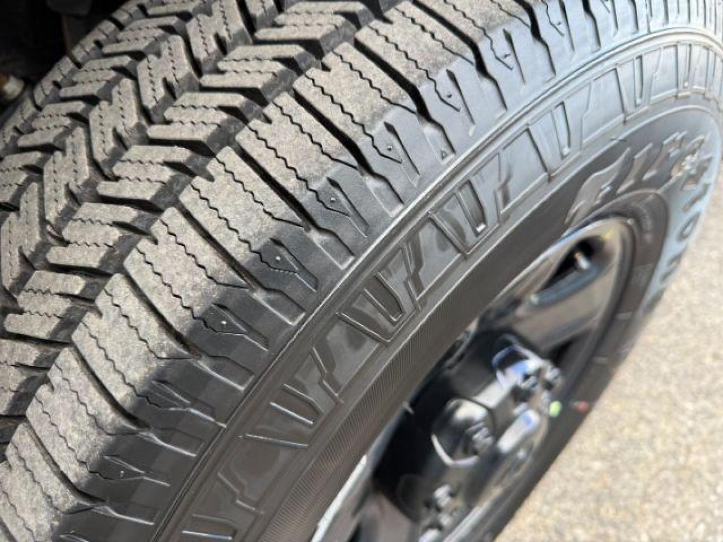 2021 WHITE /Diesel Gray/Black Ram 2500 (3C6UR5CJ0MG) with an HEMI 64L V-8 VVT variable valve control engine, Automatic transmission, located at 1175 N Woodruff Ave, Idaho Falls, ID, 83401, 43.506901, -111.999657 - At Timberline Auto, finding a great deal on your next vehicle is always easy! Our experienced sales staff's goal is to help find you the right vehicle at the right price! Our knowledgeable finance department has options for almost any credit score. We offer extended service contract options to prote - Photo#36