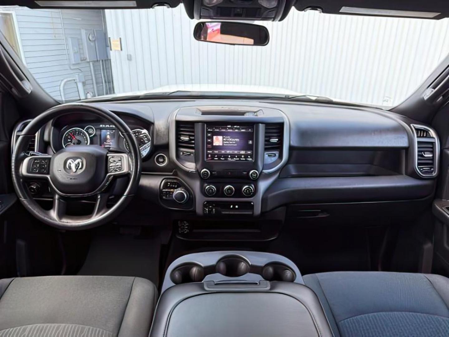 2021 WHITE /Diesel Gray/Black Ram 2500 (3C6UR5CJ0MG) with an HEMI 64L V-8 VVT variable valve control engine, Automatic transmission, located at 1175 N Woodruff Ave, Idaho Falls, ID, 83401, 43.506901, -111.999657 - At Timberline Auto, finding a great deal on your next vehicle is always easy! Our experienced sales staff's goal is to help find you the right vehicle at the right price! Our knowledgeable finance department has options for almost any credit score. We offer extended service contract options to prote - Photo#23