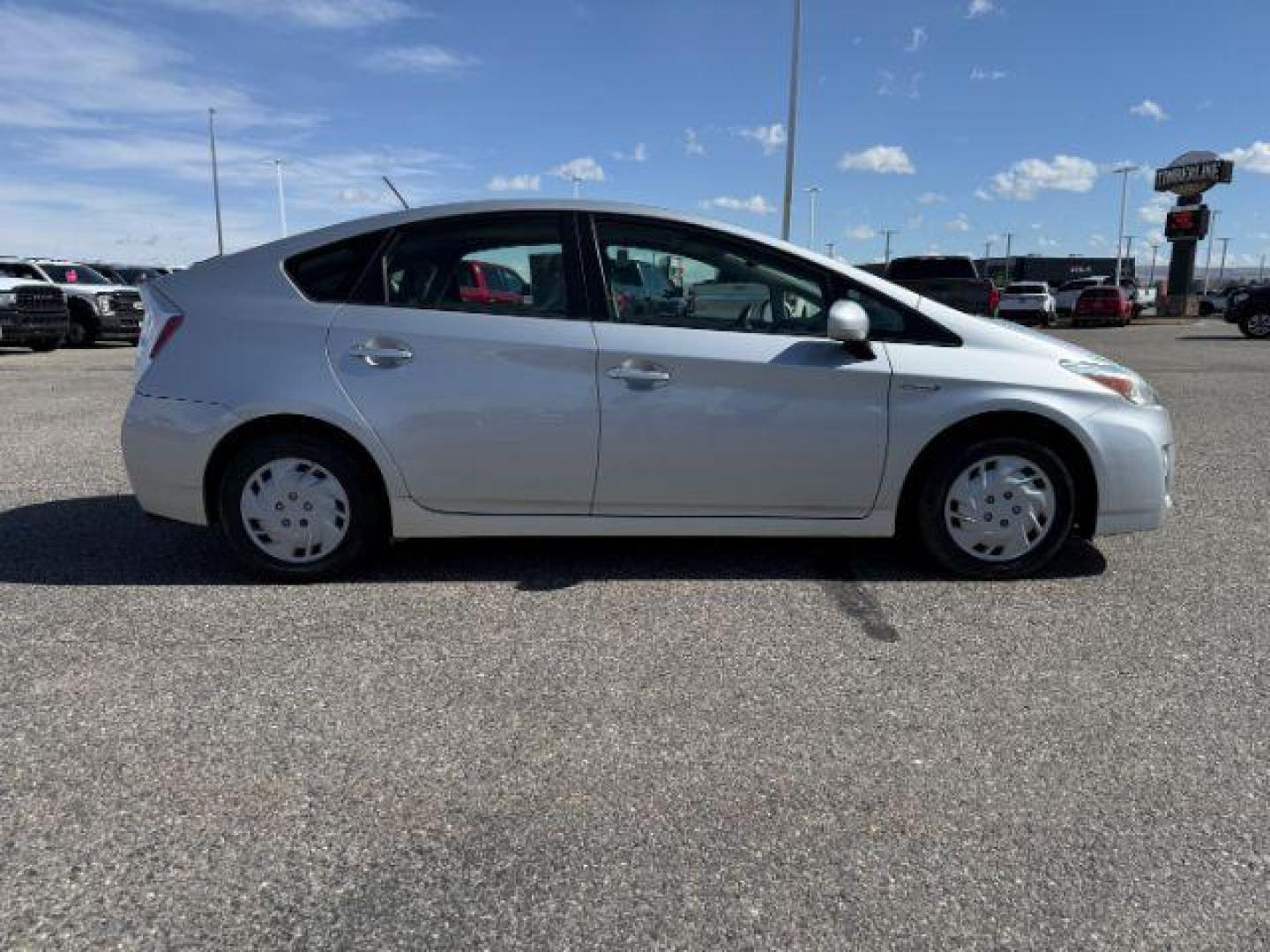 2011 SILVER /Misty Gray Toyota Prius (JTDKN3DU7B0) with an 18L I-4 DOHC engine, Automatic transmission, located at 1175 N Woodruff Ave, Idaho Falls, ID, 83401, 43.506901, -111.999657 - At Timberline Auto, finding a great deal on your next vehicle is always easy! Our experienced sales staff's goal is to help find you the right vehicle at the right price! Our knowledgeable finance department has options for almost any credit score. We offer extended service contract options to prote - Photo#33