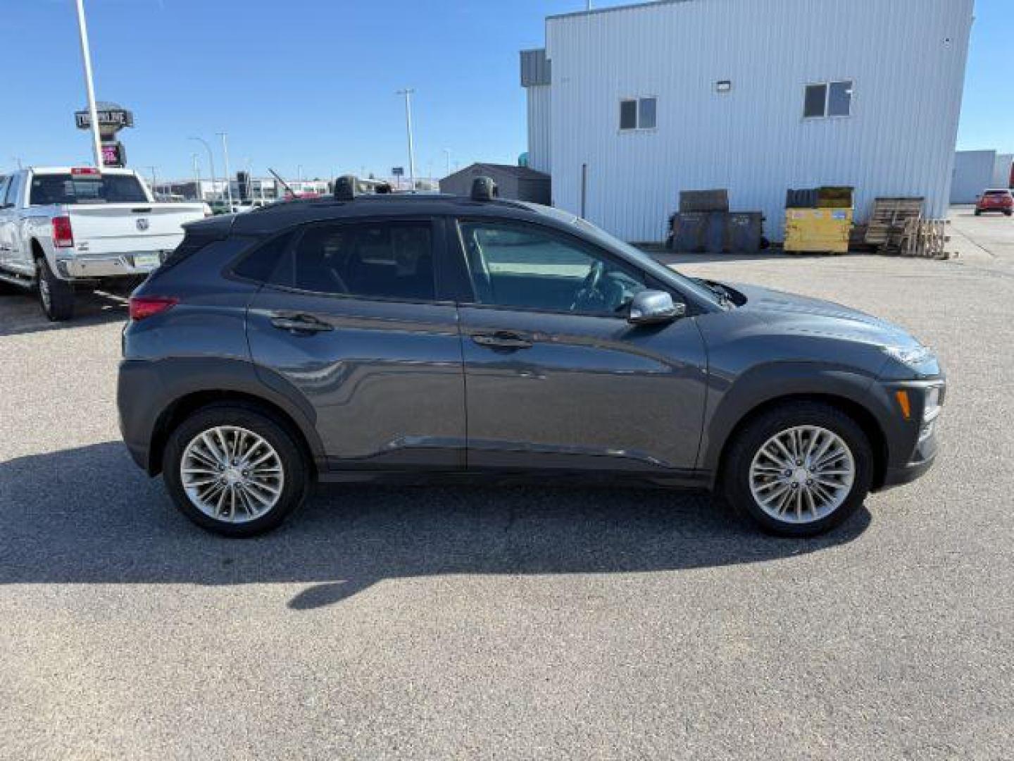 2018 GRAY /Black Hyundai Kona (KM8K2CAA7JU) with an Nu 2L I-4 DOHC engine, Automatic transmission, located at 1175 N Woodruff Ave, Idaho Falls, ID, 83401, 43.506901, -111.999657 - At Timberline Auto, finding a great deal on your next vehicle is always easy! Our experienced sales staff's goal is to help find you the right vehicle at the right price! Our knowledgeable finance department has options for almost any credit score. We offer extended service contract options to prote - Photo#35