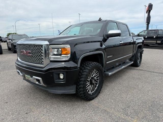 2015 Onyx Black /Jet Black GMC Sierra 1500 (3GTU2WEC9FG) with an 62L V-8 variable valve control engine, Automatic transmission, located at 1175 N Woodruff Ave, Idaho Falls, ID, 83401, 43.506901, -111.999657 - Photo#28