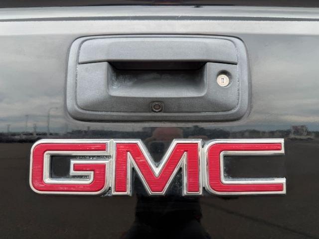 2015 Onyx Black /Jet Black GMC Sierra 1500 (3GTU2WEC9FG) with an 62L V-8 variable valve control engine, Automatic transmission, located at 1175 N Woodruff Ave, Idaho Falls, ID, 83401, 43.506901, -111.999657 - Photo#32
