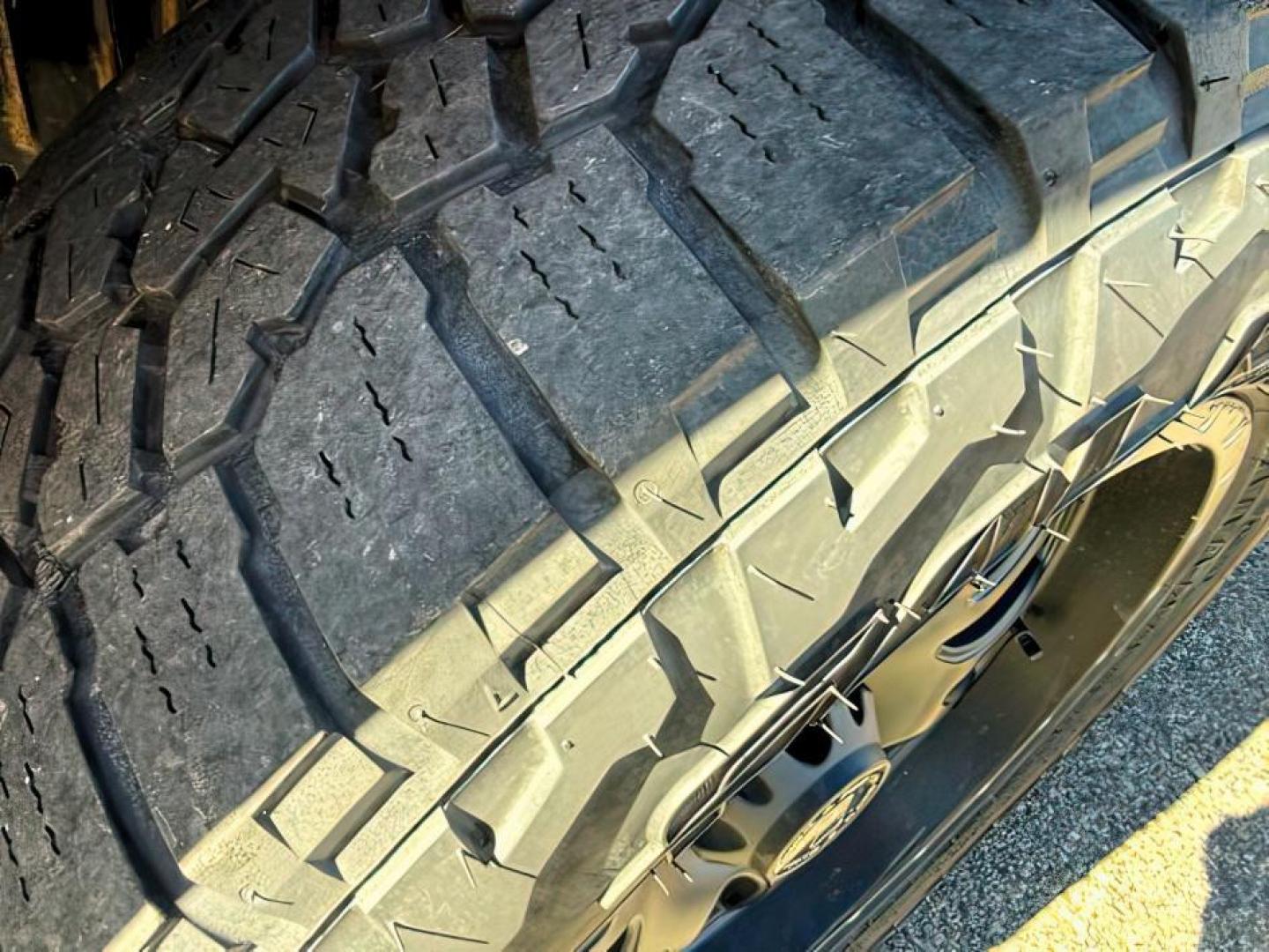 2014 Black Clearcoat /Diesel Gray/Black Ram 1500 (1C6RR7FT9ES) with an HEMI 57L V-8 variable valve control engine, Automatic transmission, located at 1175 N Woodruff Ave, Idaho Falls, ID, 83401, 43.506901, -111.999657 - At Timberline Auto, finding a great deal on your next vehicle is always easy! Our experienced sales staff's goal is to help find you the right vehicle at the right price! Our knowledgeable finance department has options for almost any credit score. We offer extended service contract options to prote - Photo#6