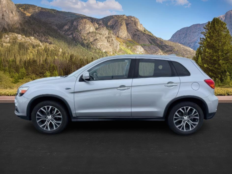 photo of 2019 Mitsubishi Outlander Sport 2.0 SE
