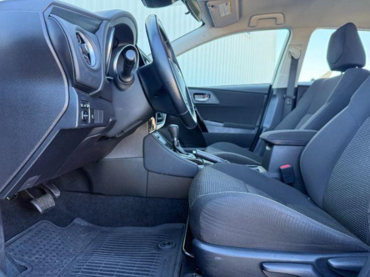 2018 SILVER /CLOTH Toyota Corolla iM BASE (JTNKARJE2JJ) with an 1.8L I-4 DOHC engine, AUTOMATIC transmission, located at 1235 N Woodruff Ave., Idaho Falls, 83401, (208) 523-1053, 43.507172, -112.000488 - At Timberline Auto, finding a great deal on your next vehicle is always easy! Our experienced sales staff's goal is to help find you the right vehicle at the right price! Our knowledgeable finance department has options for almost any credit score. We offer extended service contract options to prote - Photo#40