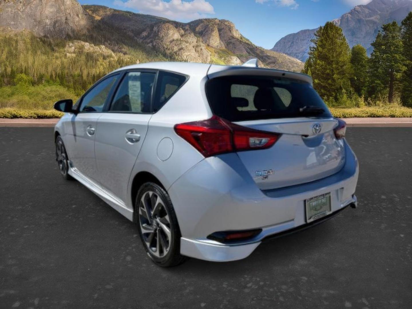 2018 SILVER /CLOTH Toyota Corolla iM BASE (JTNKARJE2JJ) with an 1.8L I-4 DOHC engine, AUTOMATIC transmission, located at 1235 N Woodruff Ave., Idaho Falls, 83401, (208) 523-1053, 43.507172, -112.000488 - At Timberline Auto, finding a great deal on your next vehicle is always easy! Our experienced sales staff's goal is to help find you the right vehicle at the right price! Our knowledgeable finance department has options for almost any credit score. We offer extended service contract options to prote - Photo#2