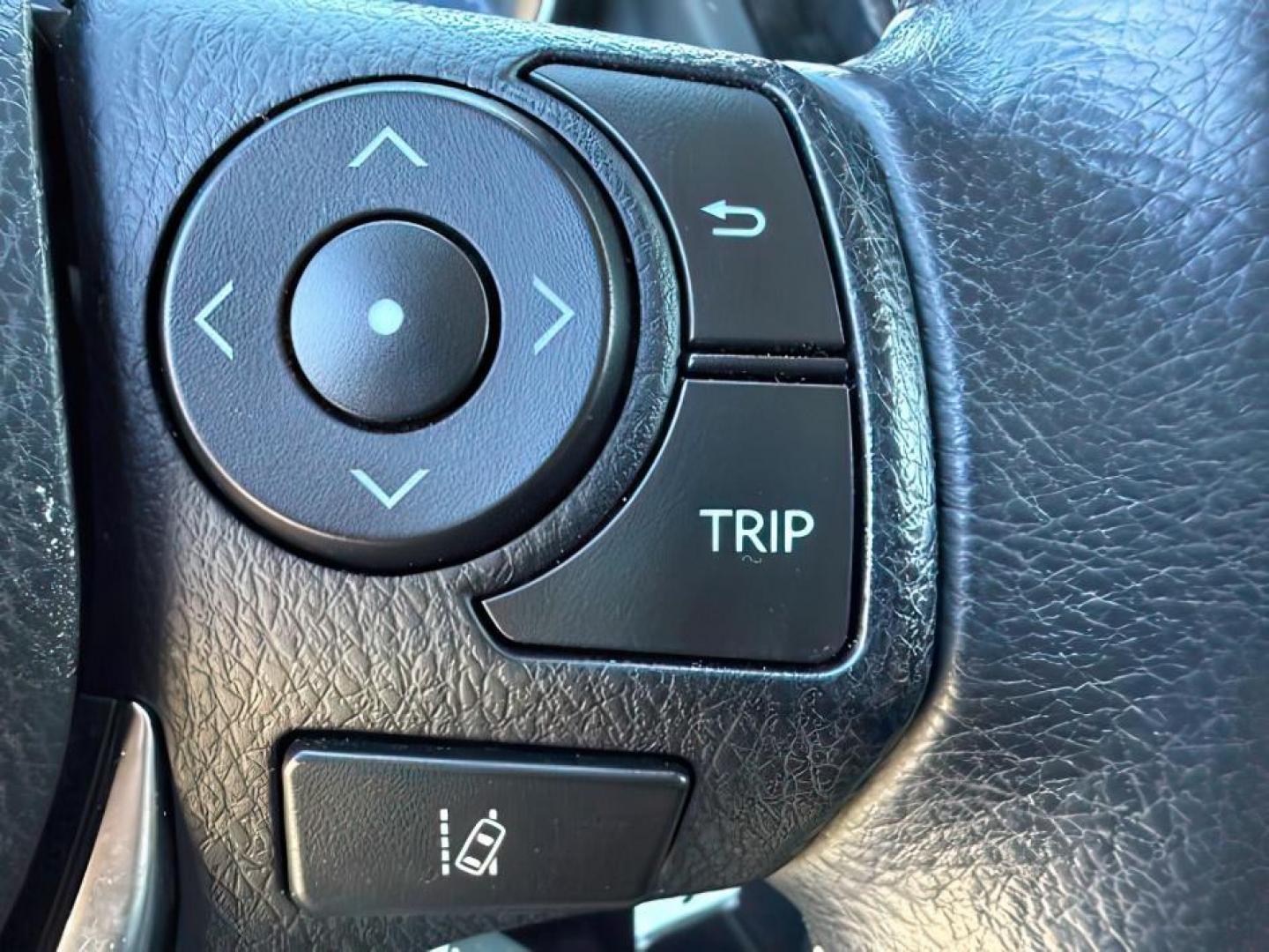 2018 SILVER /CLOTH Toyota Corolla iM BASE (JTNKARJE2JJ) with an 1.8L I-4 DOHC engine, AUTOMATIC transmission, located at 1235 N Woodruff Ave., Idaho Falls, 83401, (208) 523-1053, 43.507172, -112.000488 - At Timberline Auto, finding a great deal on your next vehicle is always easy! Our experienced sales staff's goal is to help find you the right vehicle at the right price! Our knowledgeable finance department has options for almost any credit score. We offer extended service contract options to prote - Photo#21