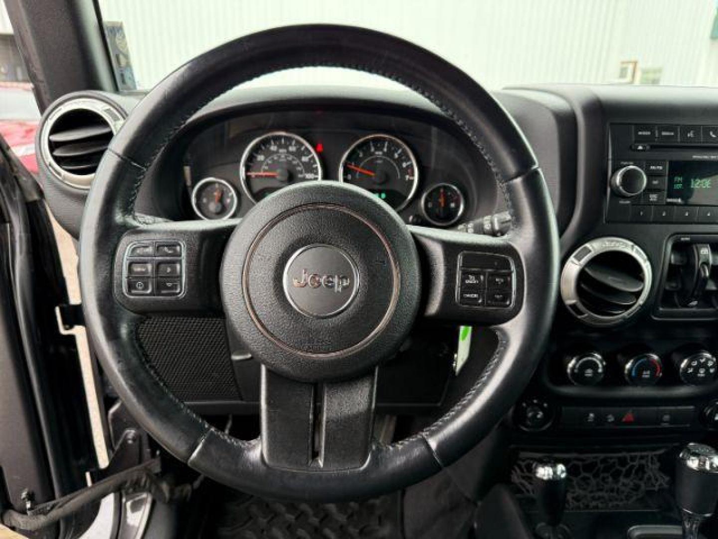 2017 GRAY /Black Jeep Wrangler Unlimited Sahara 4x4 (1C4BJWEG0HL) with an Pentastar 3.6L V-6 DOHC engine, AUTOMATIC transmission - At Timberline Auto, finding a great deal on your next vehicle is always easy! Our experienced sales staff's goal is to help find you the right vehicle at the right price! Our knowledgeable finance department has options for almost any credit score. We offer extended service contract options to prote - Photo#36