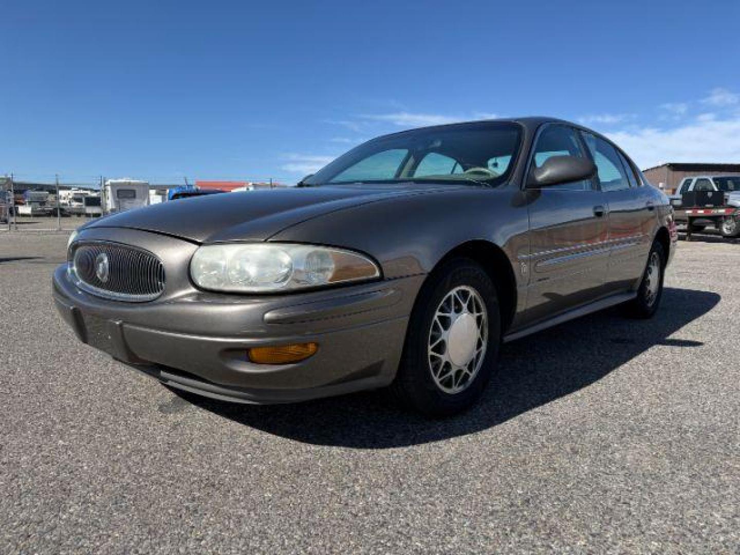 2002 TAN /Taupe Buick LeSabre Limited (1G4HR54K92U) with an 3.8L V-6 regular unleaded engine, AUTOMATIC transmission, located at 1235 N Woodruff Ave., Idaho Falls, 83401, (208) 523-1053, 43.507172, -112.000488 - At Timberline Auto, finding a great deal on your next vehicle is always easy! Our experienced sales staff's goal is to help find you the right vehicle at the right price! Our knowledgeable finance department has options for almost any credit score. We offer extended service contract options to prote - Photo#20