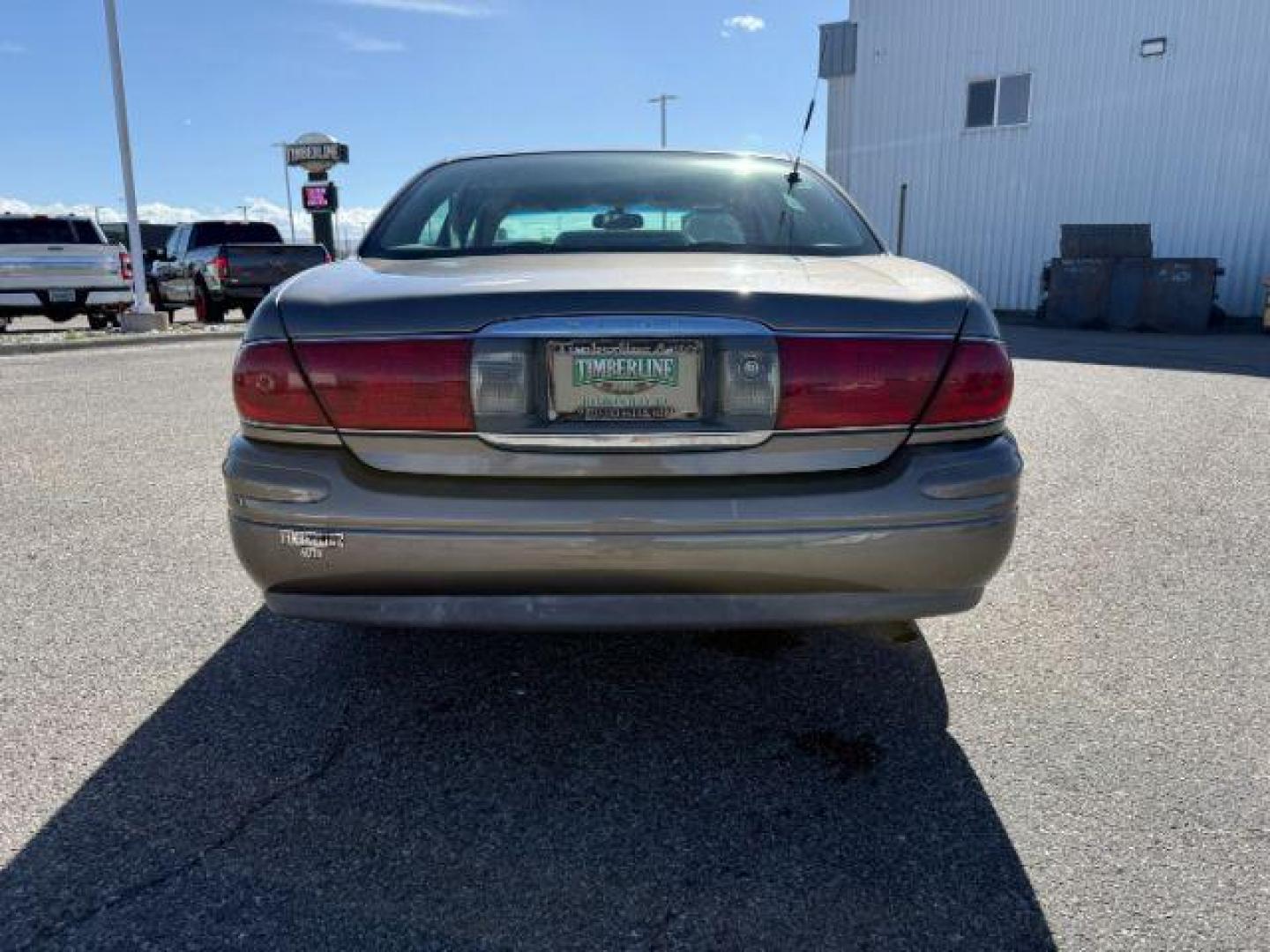2002 TAN /Taupe Buick LeSabre Limited (1G4HR54K92U) with an 3.8L V-6 regular unleaded engine, AUTOMATIC transmission, located at 1235 N Woodruff Ave., Idaho Falls, 83401, (208) 523-1053, 43.507172, -112.000488 - At Timberline Auto, finding a great deal on your next vehicle is always easy! Our experienced sales staff's goal is to help find you the right vehicle at the right price! Our knowledgeable finance department has options for almost any credit score. We offer extended service contract options to prote - Photo#23
