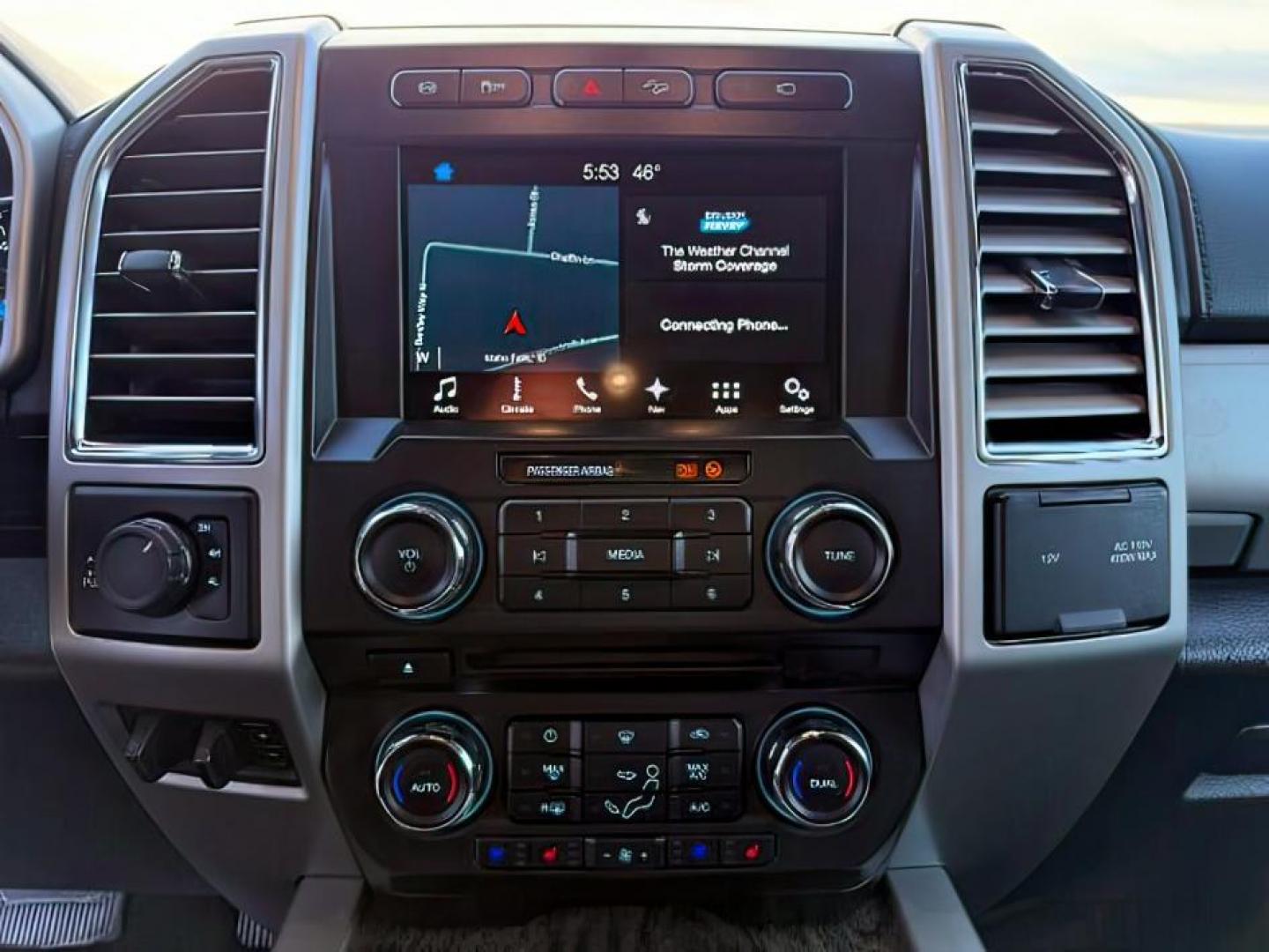 2017 Shadow Black /Black Ford F-250 (1FT7W2BT9HE) with an Powerstroke 67L V-8 diesel direct injection engine, Automatic transmission, located at 1175 N Woodruff Ave, Idaho Falls, ID, 83401, 43.506901, -111.999657 - At Timberline Auto, finding a great deal on your next vehicle is always easy! Our experienced sales staff's goal is to help find you the right vehicle at the right price! Our knowledgeable finance department has options for almost any credit score. We offer extended service contract options to prote - Photo#15